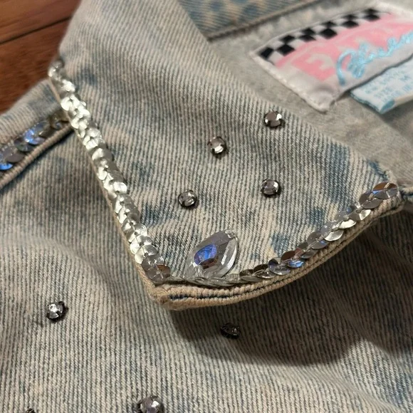 Vintage 1980s Hand Beaded and Embellished Extra Blues Jean Jacket Size M - Picture 5 of 16